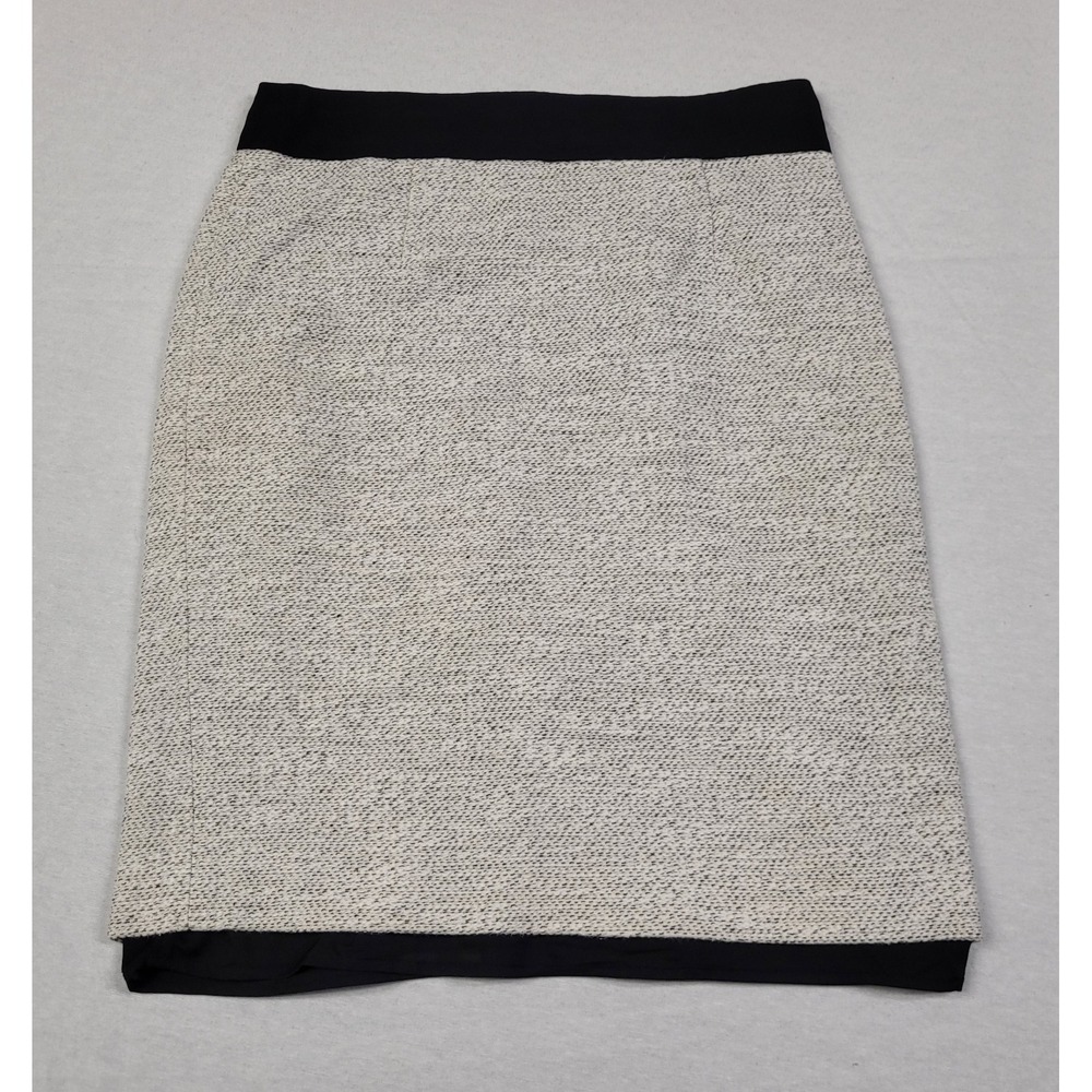 Banana Republic Women's Size 0 Black-and-White Tweed Knit Mini Skirt